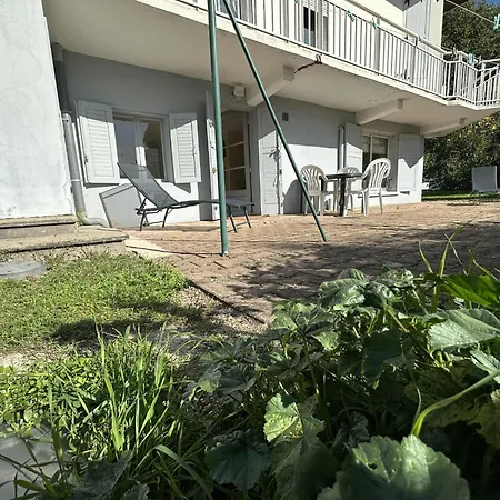 Beaurivage, Privé Dans Maison D'hôte Avec Parc Libourne