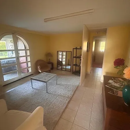 Beaurivage, Prive Dans Maison D'hote Avec Parc Libourne