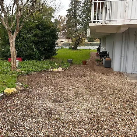 Πανσιόν Beaurivage, Prive Dans Maison D'hote Avec Parc 3*