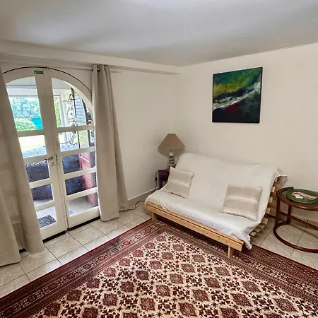 Beaurivage, Prive Dans Maison D'hote Avec Parc בית הארחה
